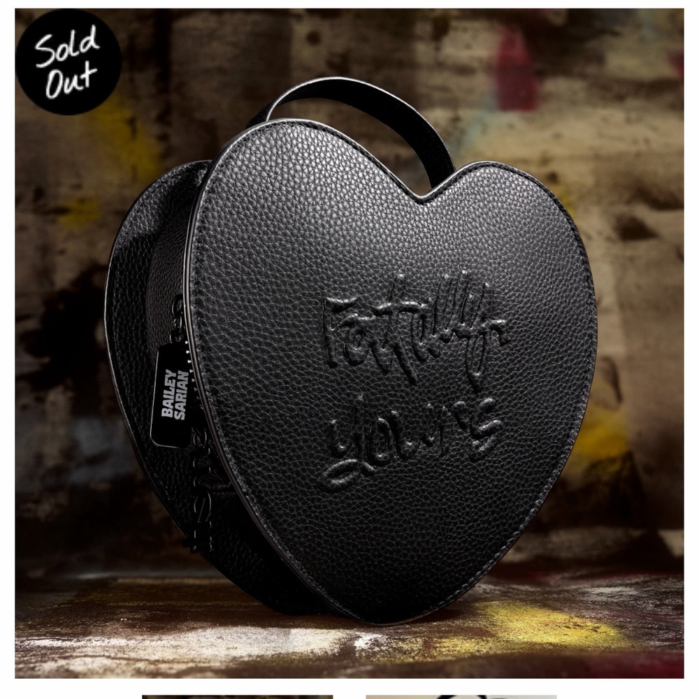 Melt Cosmetics Fatally Yours Heart crossbody